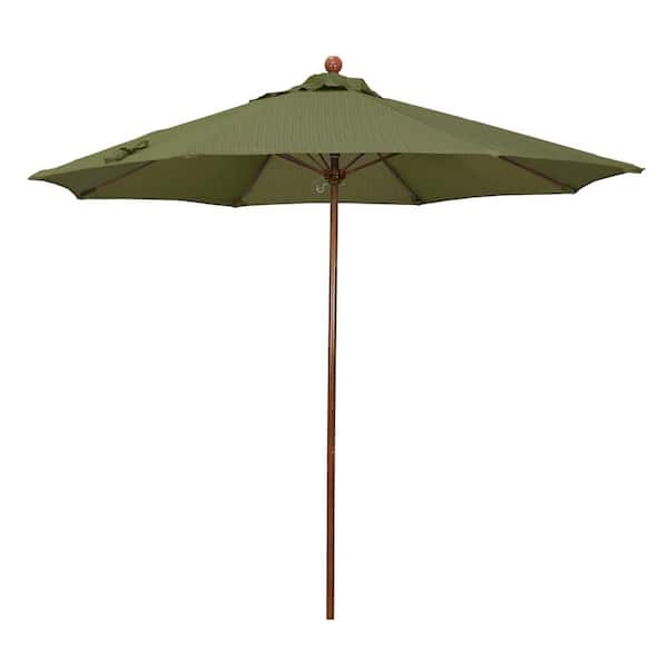 California Umbrella 9 ft. Woodgrain Aluminum Commercial Market Patio Umbrella Fiberglass Ribs and Push Lift in Terrace Fern Olefin