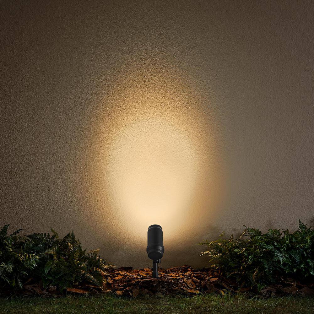 Black Aluminum LED Adjustable Beam Outdoor Spotlight