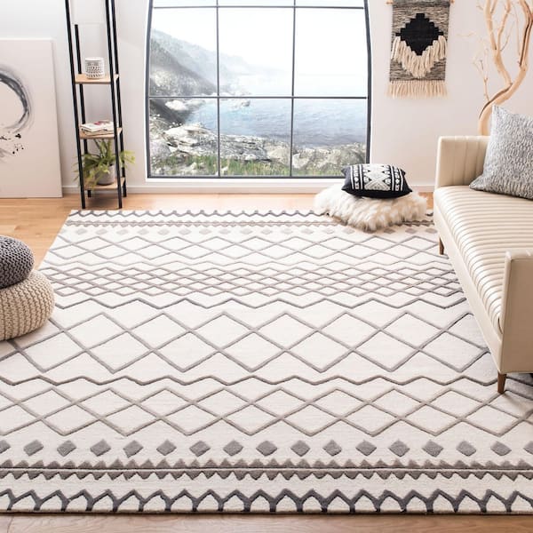 Glamour 5 ft. x 8 ft. Ivory/Gray Chevron Geometric Area Rug