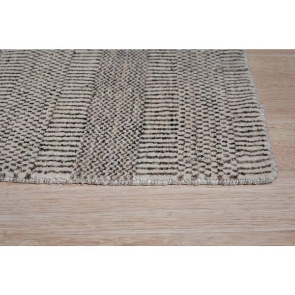 Beige/Brown 2 ft. x 4 ft. Hand Knotted Wool Modern Modern Grass Rug Area Rug