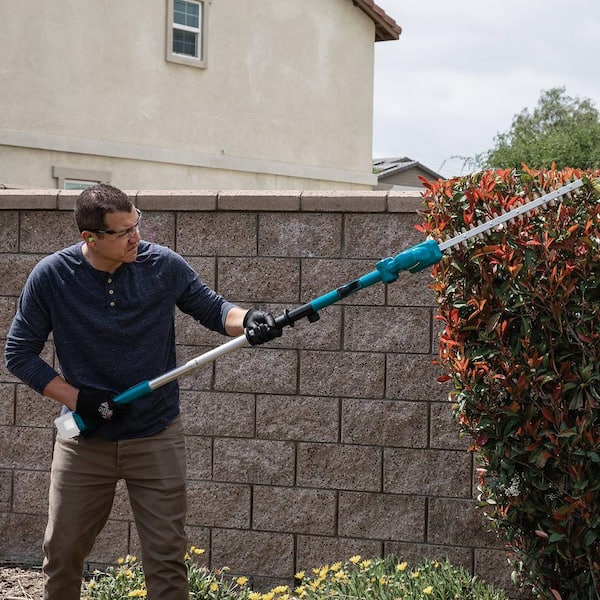 Makita long pole hedge trimmer hot sale