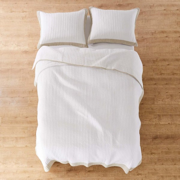 https://images.thdstatic.com/productImages/7cfdc9fc-c936-4bf4-8bec-b6a5e1b56746/svn/levtex-home-bedding-sets-l89400fqs-4f_600.jpg