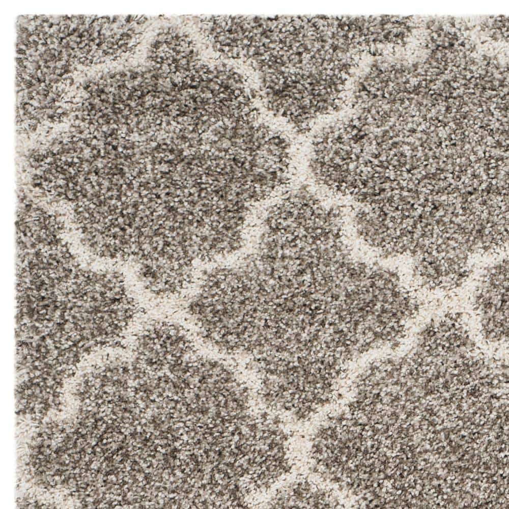 Ivory and Grey Rectangular Shag Area Rug 6' x 9'