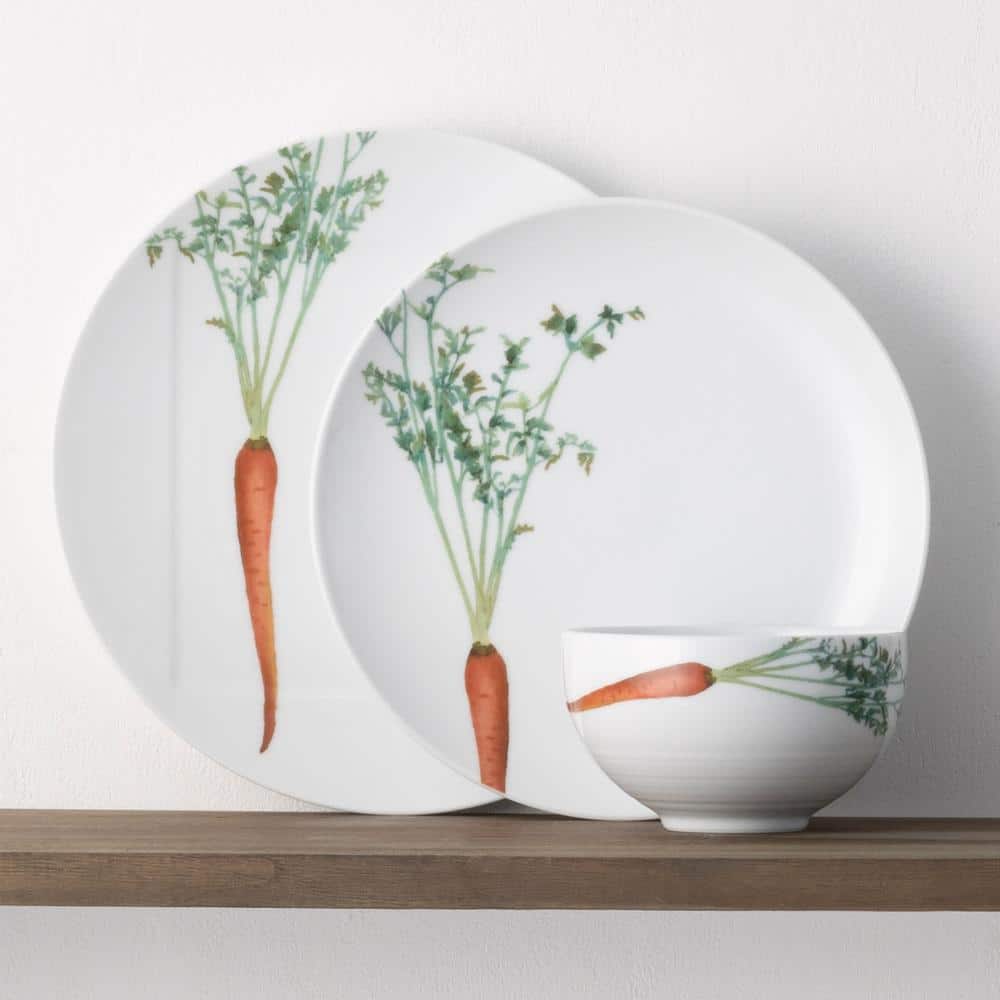 Kyoka Shunsai White Porcelain 18-Piece Dinnerware Set with Graphic Detail