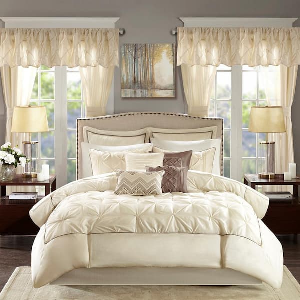 MADISON PARK ESSENTIALS Loretta Ivory Faux Silk King Comforter Set