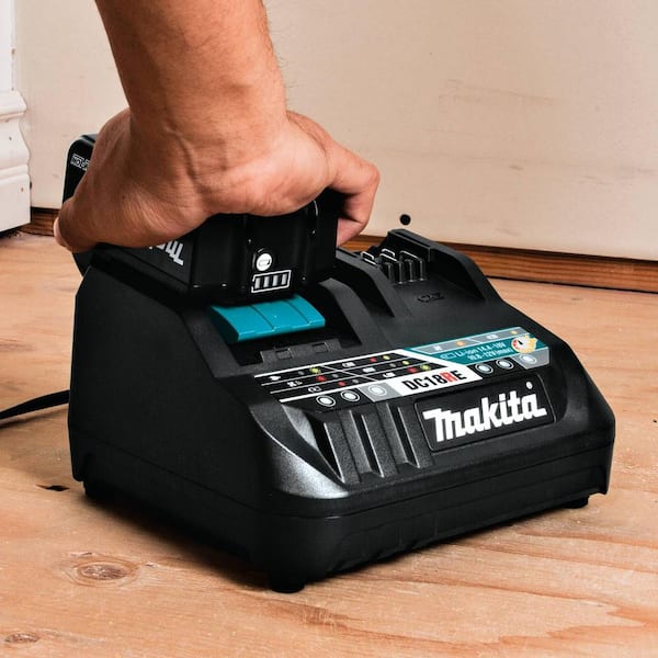 Makita 18V Lithium-Ion Dual Port Rapid Optimum Charger DC18RD - The Home  Depot