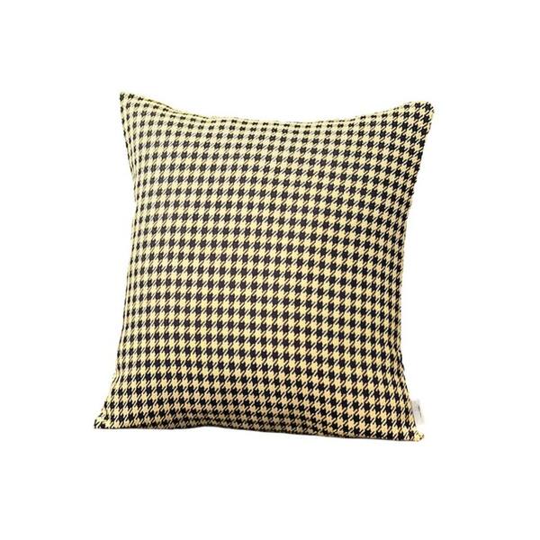 Set Of 2 Yellow And Black Houndstooth Pillow Covers Set Of 2 Yellow And Black Houndstooth Pillow Covers