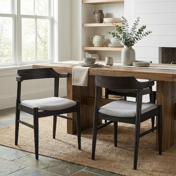 Atlas Retro Modern Black Wood Chair with Curved Back (Set of 2)