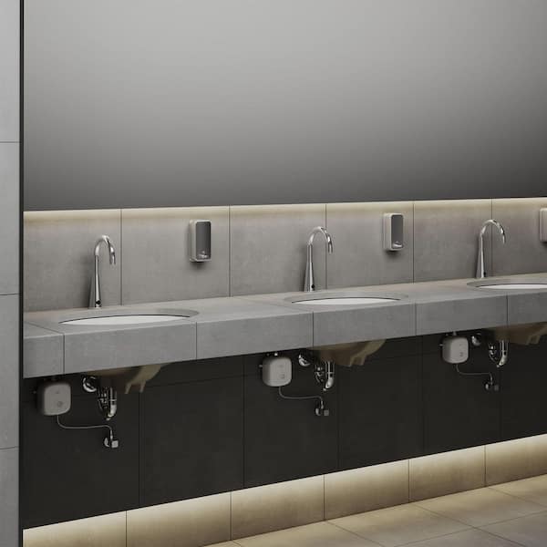 Selectronic IC Touchless Single-Hole Commercial Bathroom Sink Faucet 1.5 GPM in Polished Chrome - Base Model