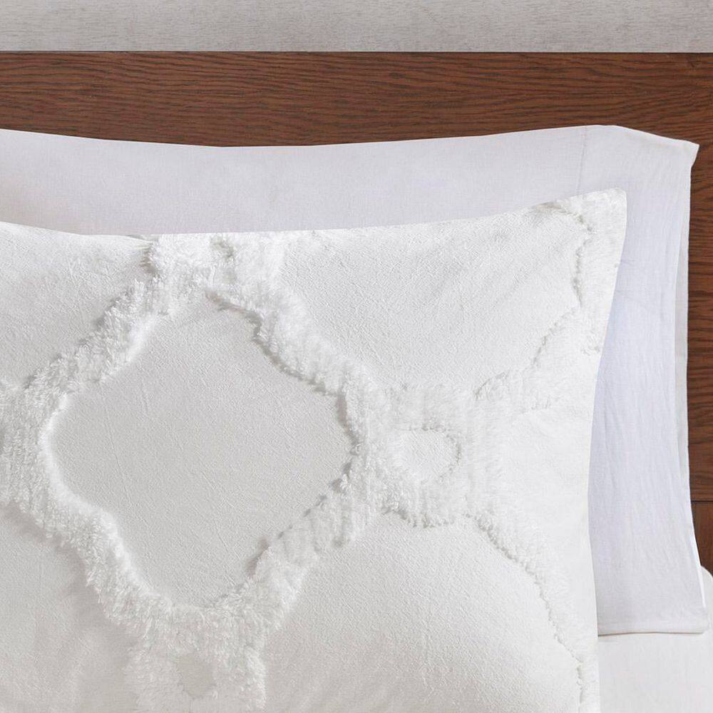 Full White Cotton Tufted Geometric Comforter Set