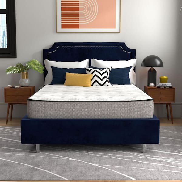 EARLY BIRD Dual Cool California King Medium Hybrid 10 in. Mattress