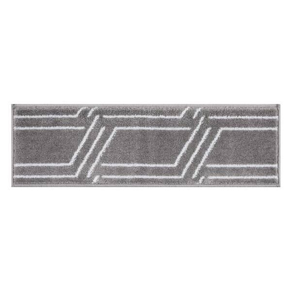 SUSSEXHOME Plaza Collection Gray 9 in. x 28 in. Polypropylene Stair Tread Cover (Set of 15)
