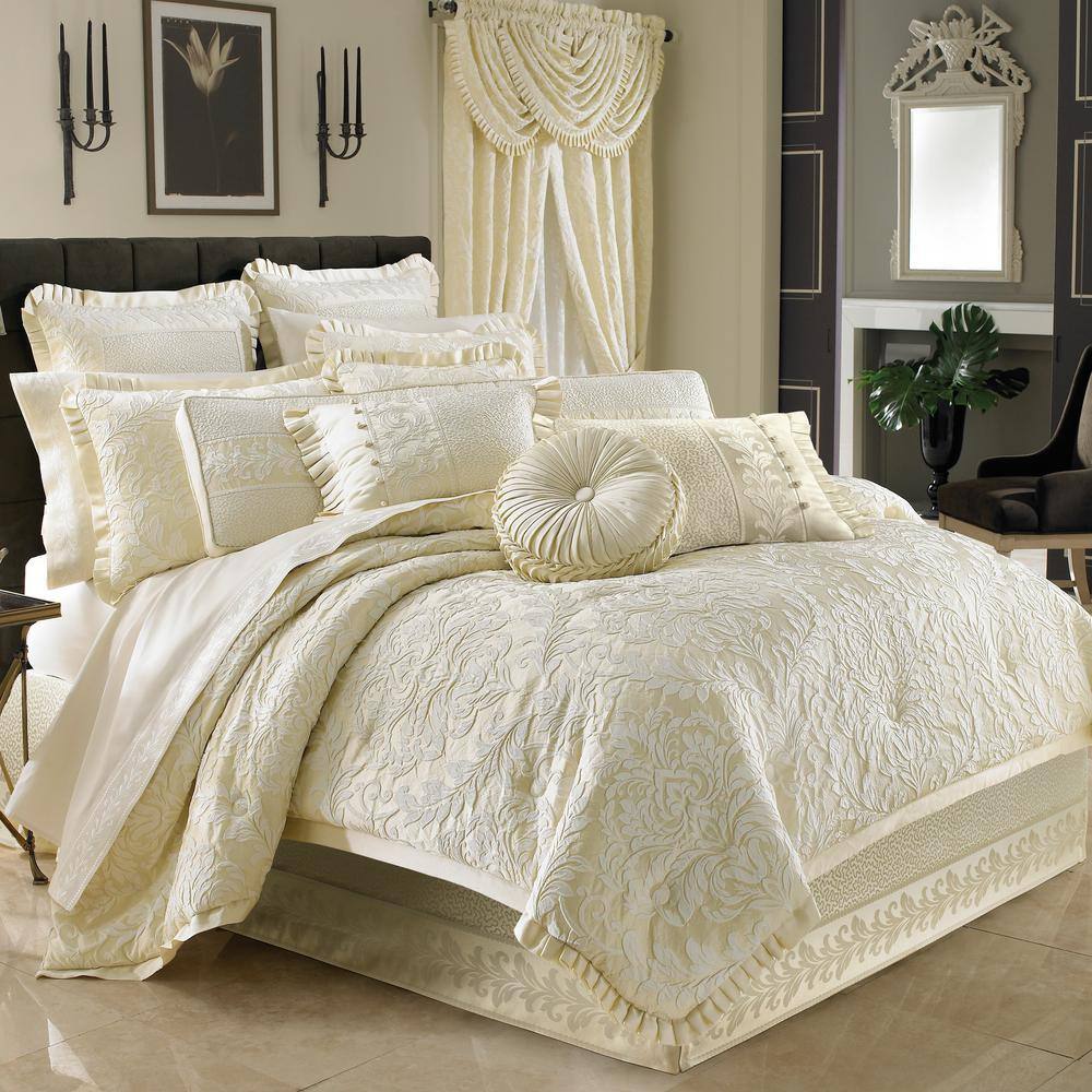 Maddison Ivory Polyester California King 4-Piece Comforter Set 1519002WKCS  - The Home Depot
