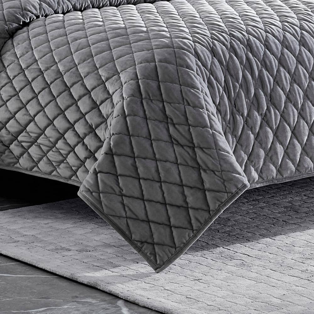 Charcoal Velvet Diamond Reversible Queen Quilt Set