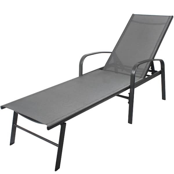 Sudzendf Gray Outdoor Lounge Chair with Pillow