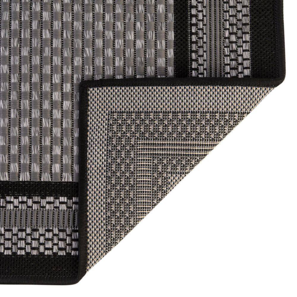 Versatile Gray Outdoor 3'3" x 5'1" Rectangular Synthetic Rug