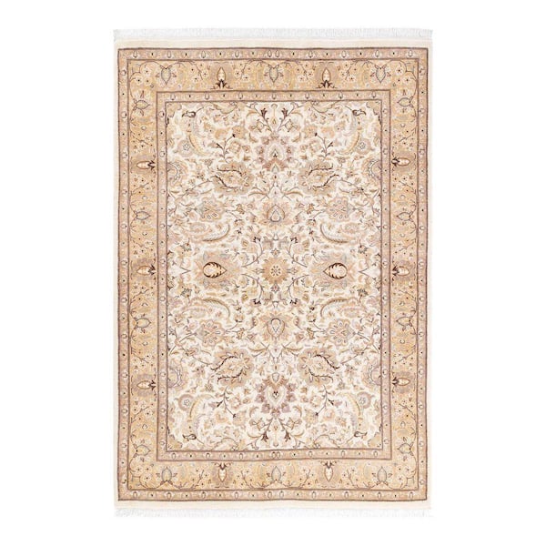 Mogul Traditional Ivory 4 ft. 2 in. x 6 ft. 1 in. Oriental Area Rug