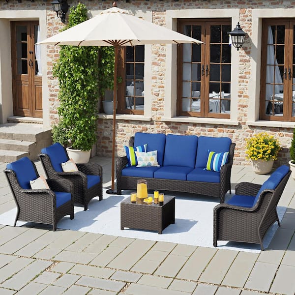 OVIOS Janus Brown 5-Piece Wicker Patio Conversation Seating Set with Navy Blue Cushions and Coffee Table