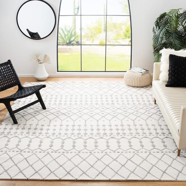 Blossom Ivory/Gray 10 ft. x 14 ft. Geometric Aztec Area Rug