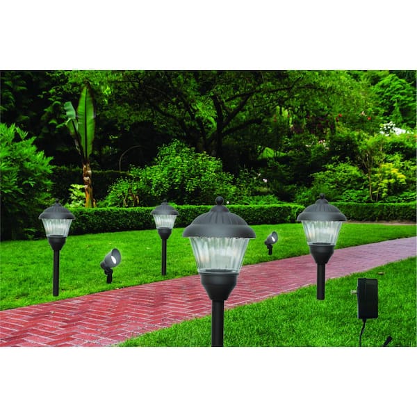 Outdoor 40 Ft Low Voltage Integrated Led Landscape Spot And Path Light Kit In Nickel With 35 Watt Transformer 6 Pack Pwn Lv1 The Home Depot