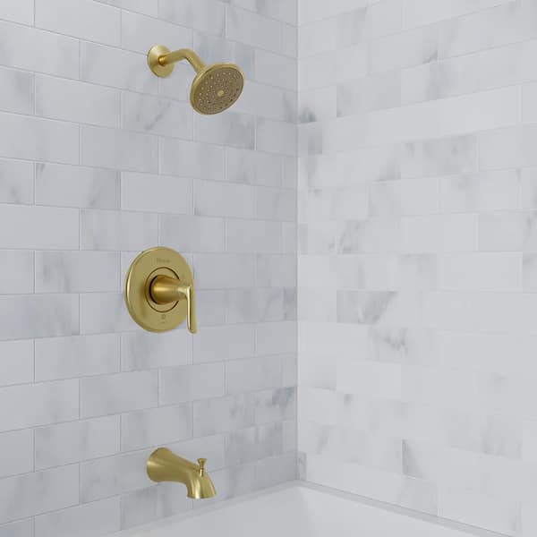 Willa 1-Spray Patterns with 1.8 GPM 4.438 in. Wall Mount Rain Spray Fixed Shower Head in Brushed Gold