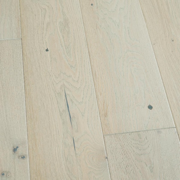 Malibu Wide Plank Salt Creek French Oak 1/2 in. T x 7.5 in. W Engineered Hardwood Flooring (23.3 sqft/case)