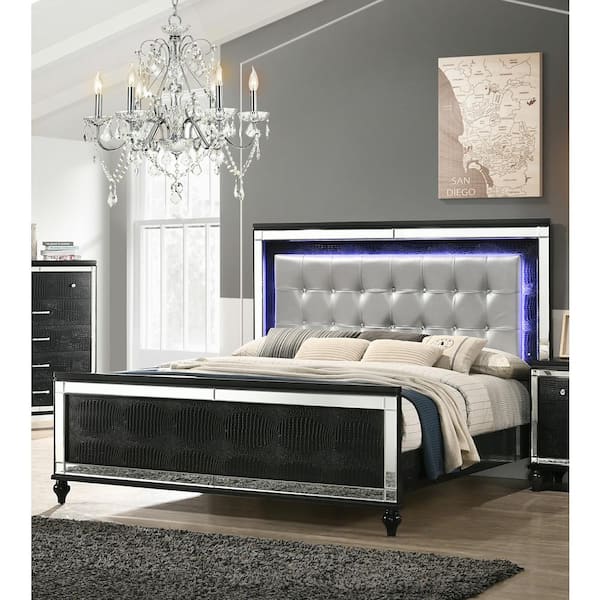 NEW CLASSIC HOME FURNISHINGS New Classic Furniture Valentino Black Wood Frame Queen Platform Bed with Embossed Inlay