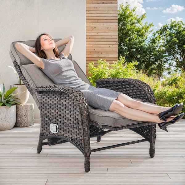 Modern Brown 3-Piece Wicker Outdoor Chaise Lounge with Gray Cushions and Adjustable Recline Functions/Side Table