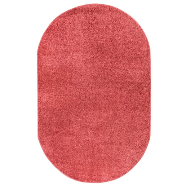 Haze Solid Low-Pile Red 3 ft. x 5 ft. Oval Area Rug