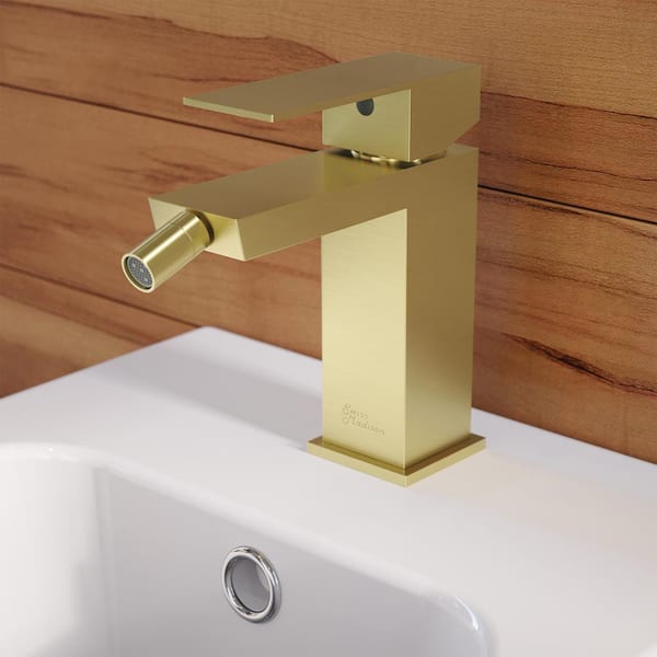 Swiss Madison Concorde Single-Handle Bidet Faucet in Brushed Gold