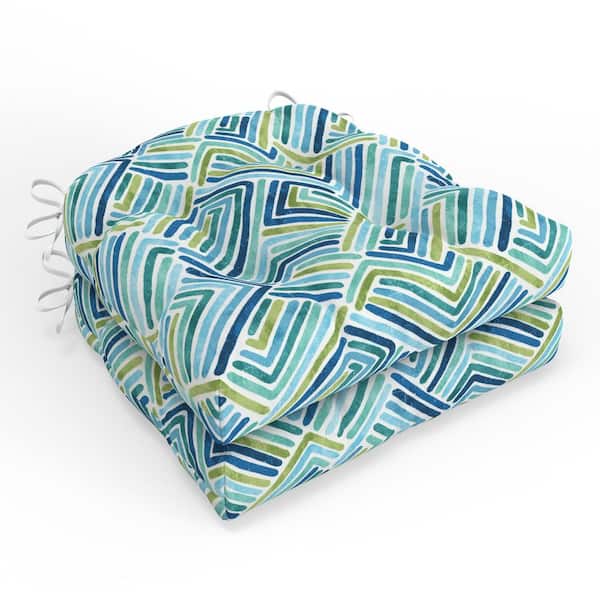 Pillow Perfect Geometric 19 in. W x 4 in. D Outdoor Square Tufted Wicker Seat Cushion with Ties 2 Count 19 in. x 19 in. Estie Ocean
