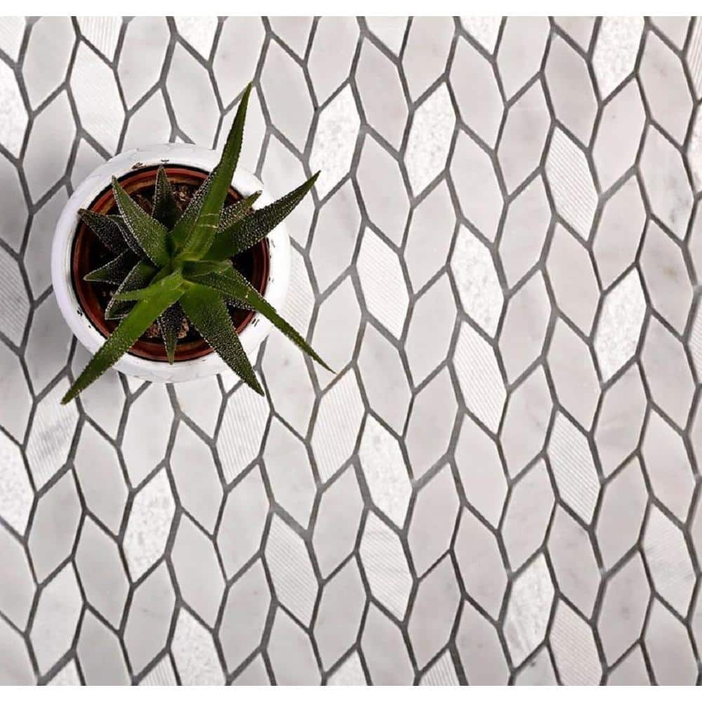 White and Gray Leaf Pattern Marble Mosaic Tile