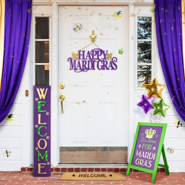 Decorate your door for Mardi Gras