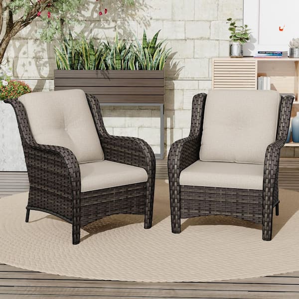 Ergonomic Arm 2-Piece Patio Wicker Outdoor Lounge Chair with Thick Beige Cushions