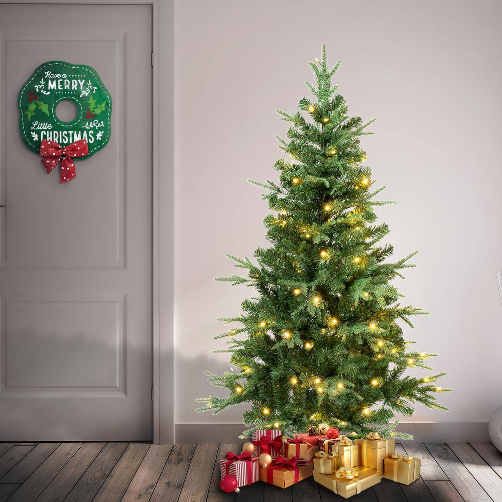 4.5 ft Green Duxbury Tree with Warm White LED Lights