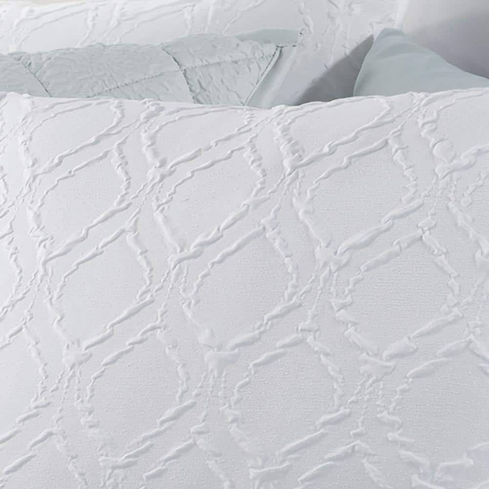 White King Microfiber Ogee Textured Duvet Set