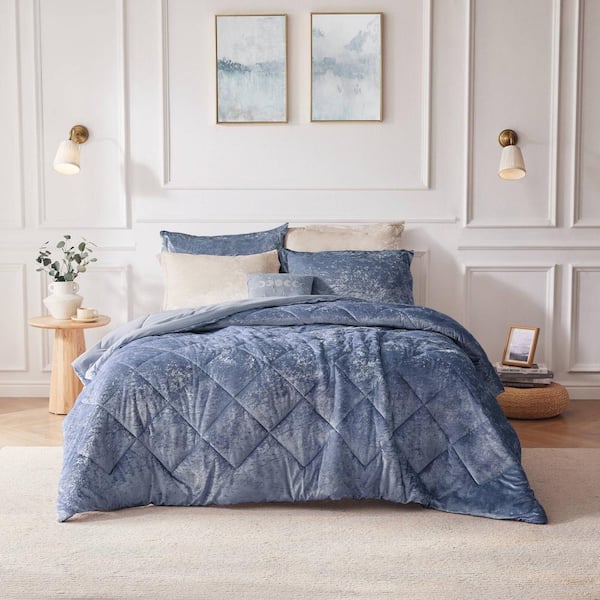 Intelligent Design Isabel 4-Piece Blue Polyester Full/Queen Duvet Cover Set