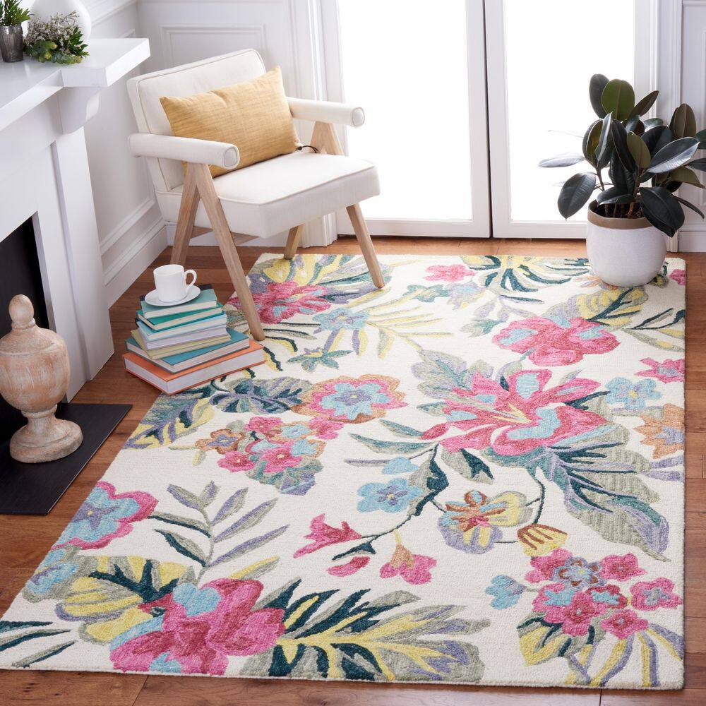 Ivory and Pink Floral Hand-Tufted Wool 4' x 6' Area Rug