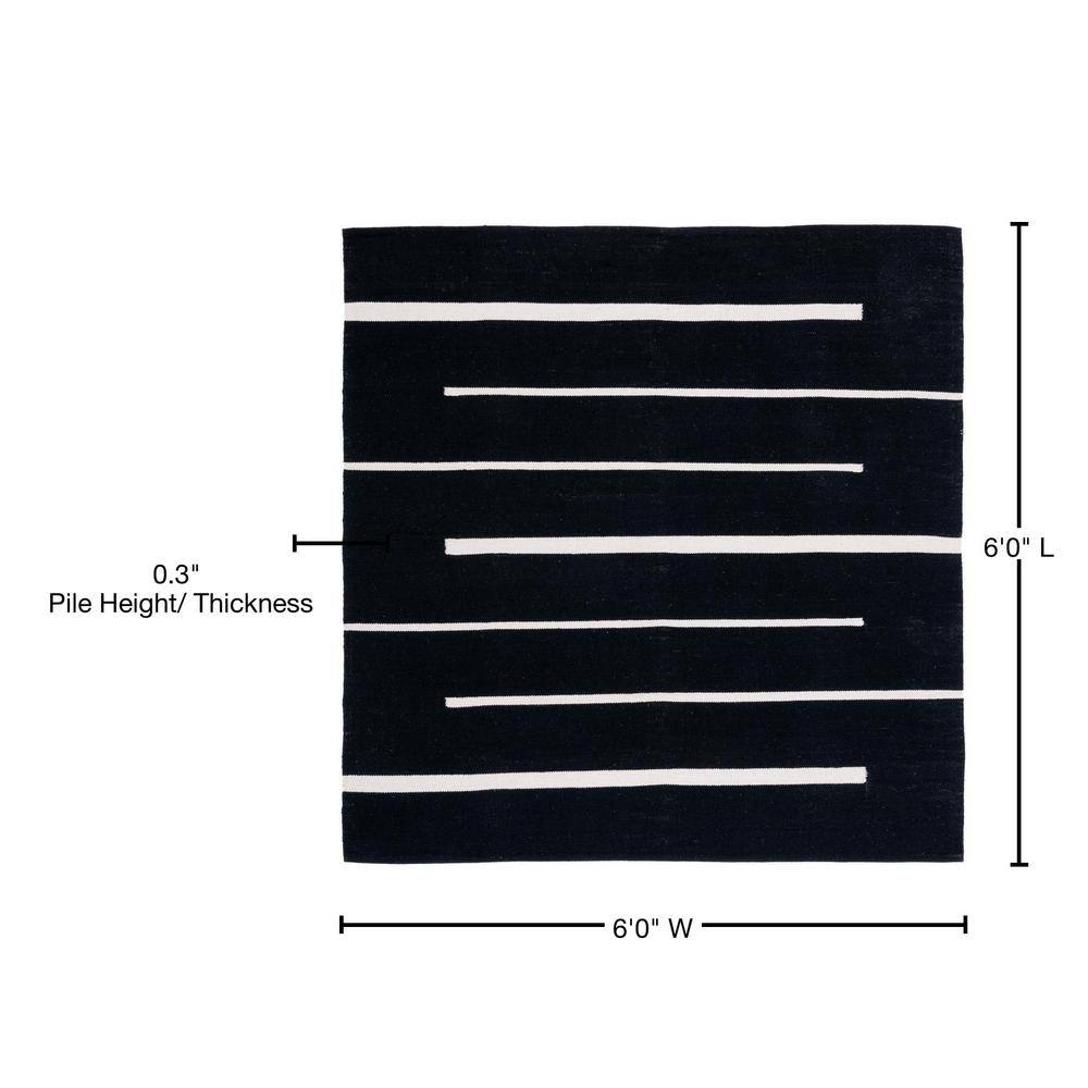 Coastal Charm Handwoven Black and Ivory Cotton 6' Square Rug