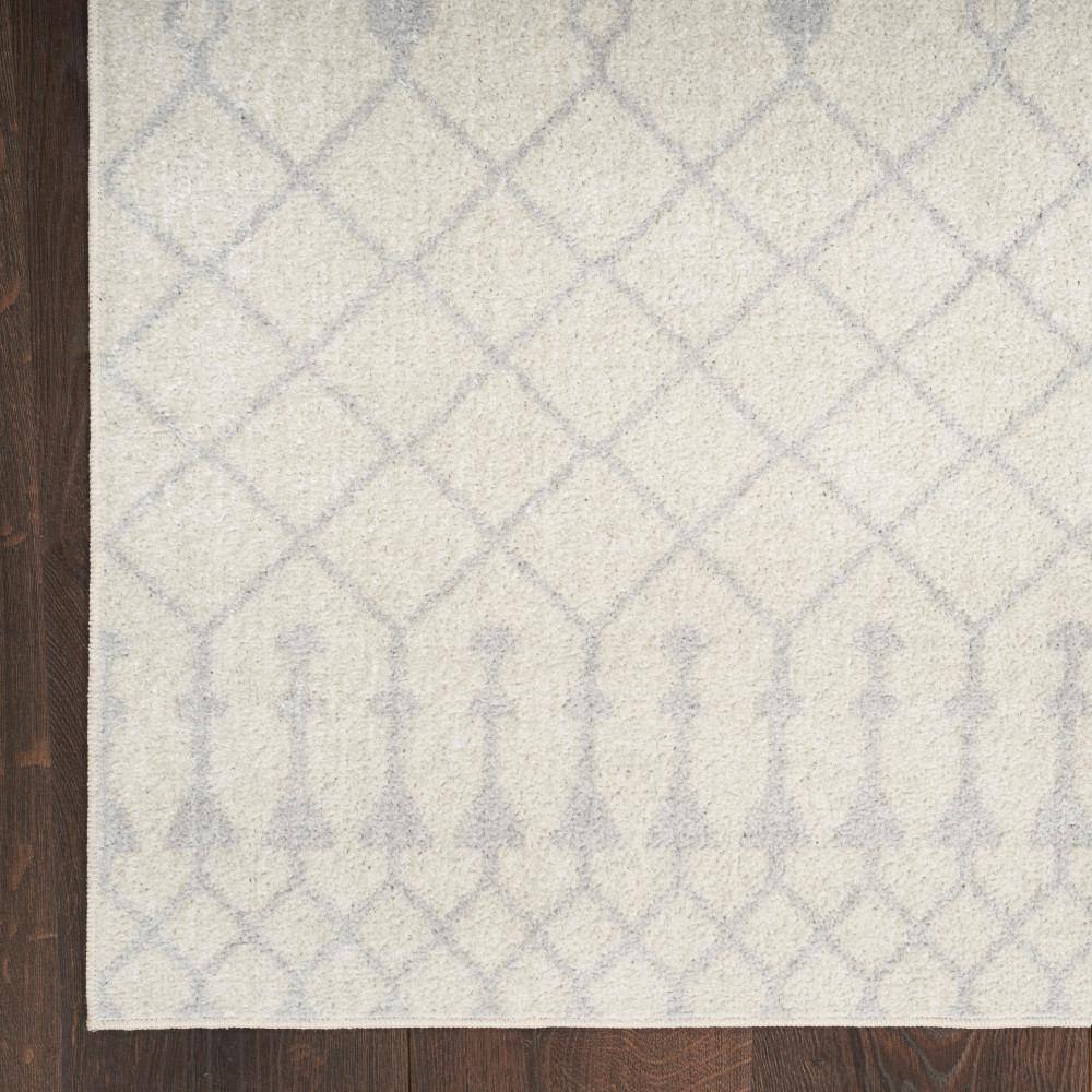 Ivory Trellis 8' x 10' Washable Synthetic Area Rug
