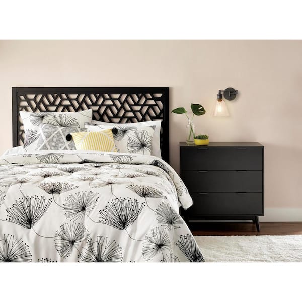 StyleWell Sweeney 4-Piece White/Black Floral Twin Comforter Set