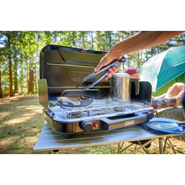 Coleman Classic 3-Burner Camping Stove 2157479 - The Home Depot