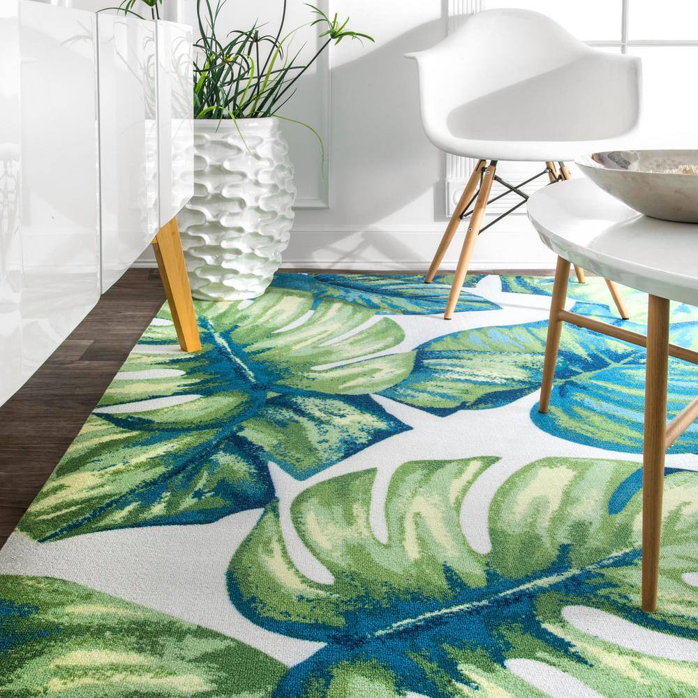 Lisa 4' x 6' Multicolor Floral Synthetic Area Rug
