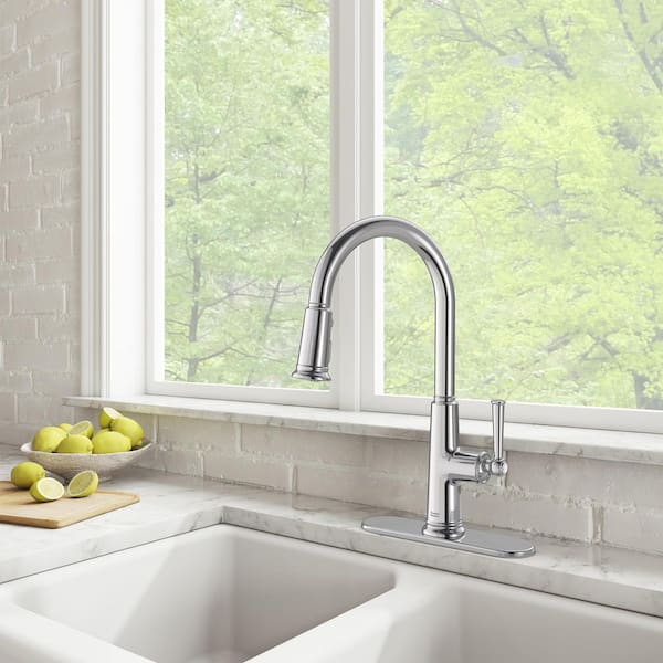 Highgrove 17 in. Single Handle Pull Down Sprayer Kitchen Faucet with 360° Spout in Chrome