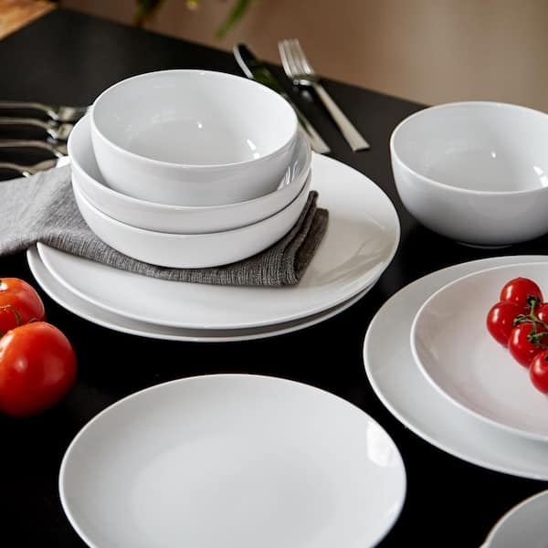 White Essential 16-Piece Casual Porcelain Dinnerware Set (Service for 4)