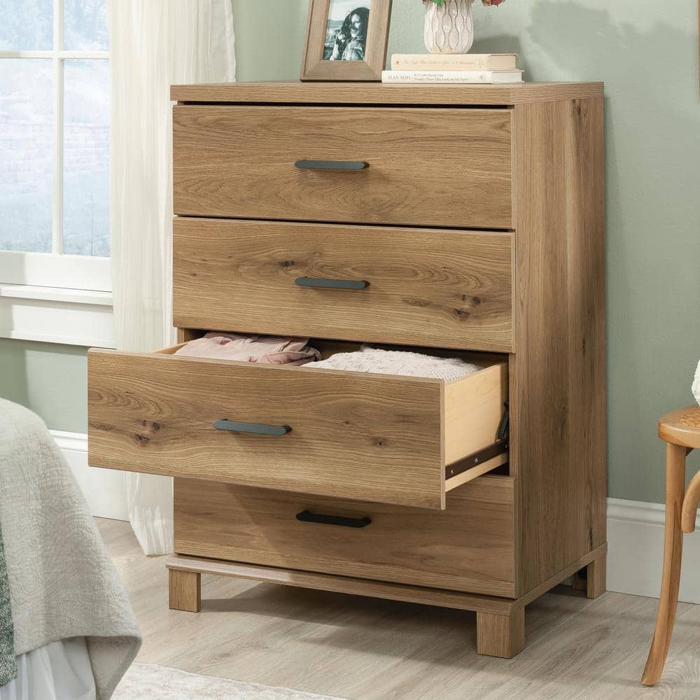 Timber Oak 4-Drawer Chest with Metal Handles