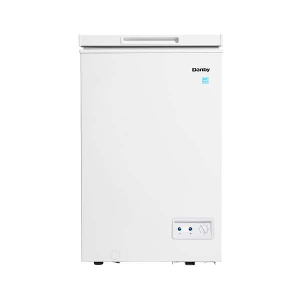 BLACK+DECKER 5-cu ft Manual Defrost Chest Freezer (White) in the Chest  Freezers department at