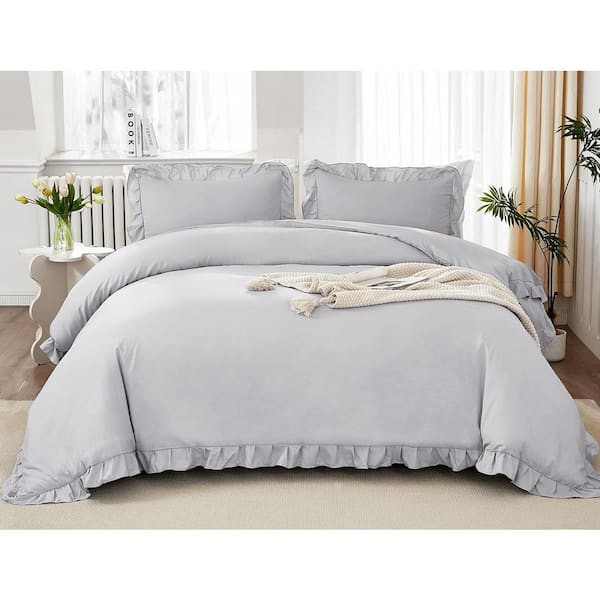 The 3-Piece Light Grey Microfiber Full Lightweight Bedding Comforter Set