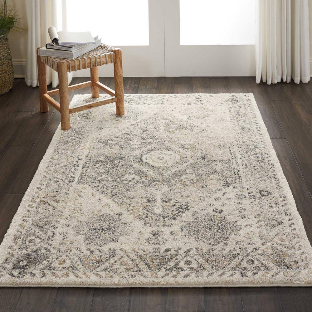 Handmade Abstract Gray 4' x 6' Synthetic Stain-Resistant Rug