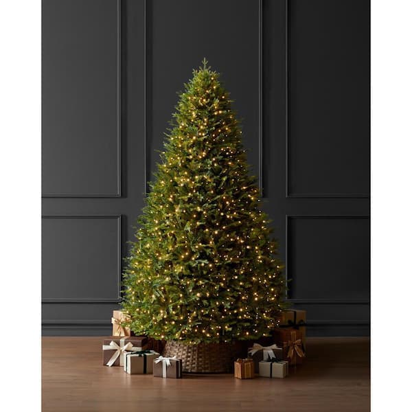 9  ft. Eastcastle Twinkling Balsam Fir LED Pre-Lit Artificial Christmas Tree